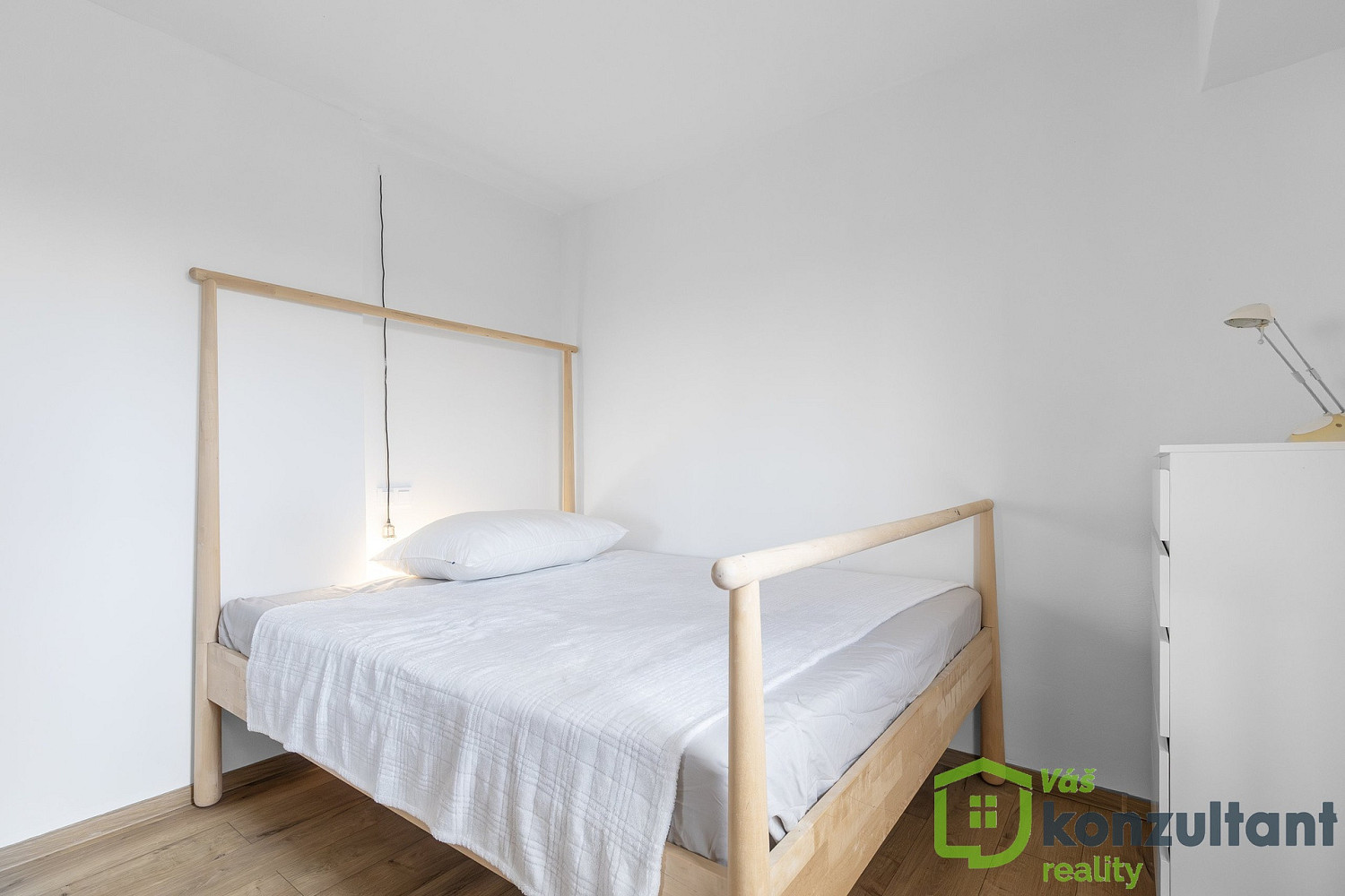 2+kk Apartment in Frýdek-Místek, Sídliště Anenská, Místek - More