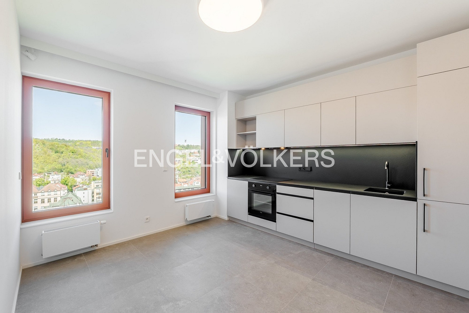 Pronájem bytu 2+kk 40 m²