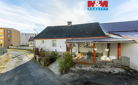 Prodej domu 127 m² s pozemkem 250 m², Na Kopečku, Bochov, okres Karlovy Vary