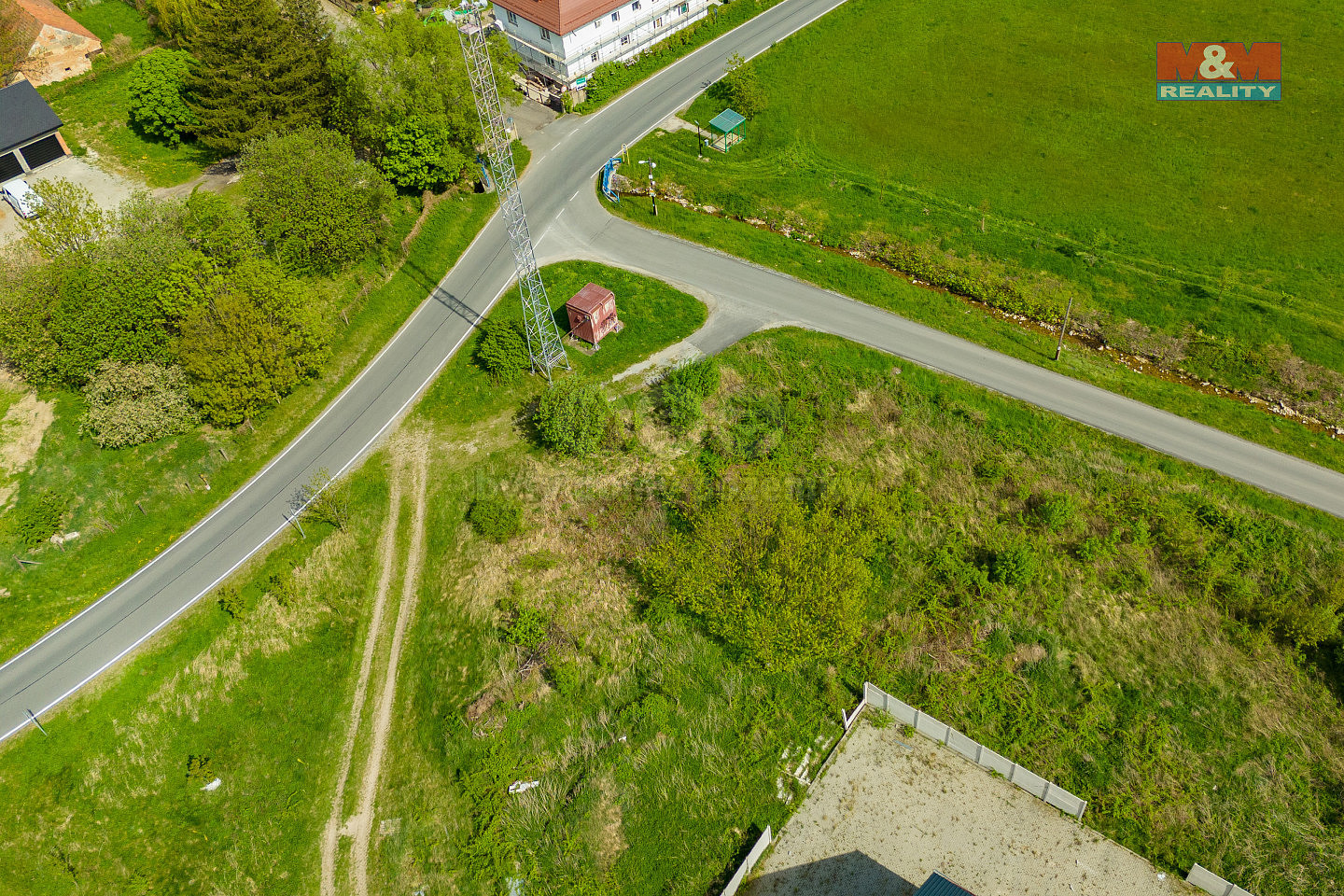 Prodej pozemku 575 m² – fotografie 3