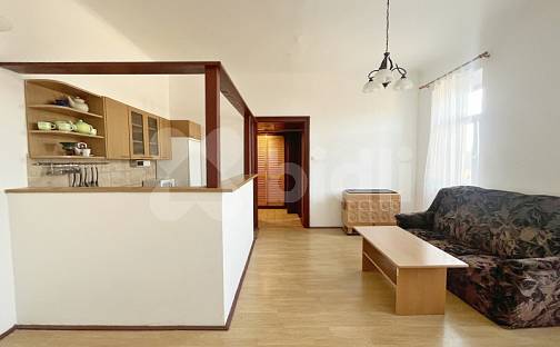 Prodej bytu 2+1 58 m², Nádražní, Veselí nad Lužnicí - Veselí nad Lužnicí II, okres Tábor