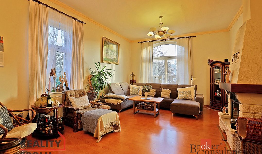 Prodej domu 361 m² s pozemkem 4 015 m², Nejdek – náhled fotky 5