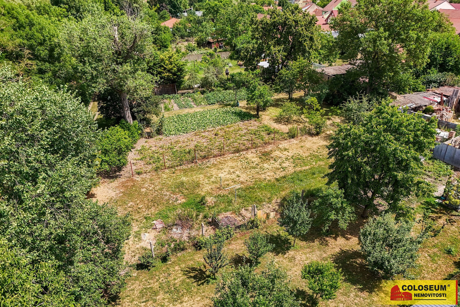 Prodej stavebního pozemku 465 m² — photo 3