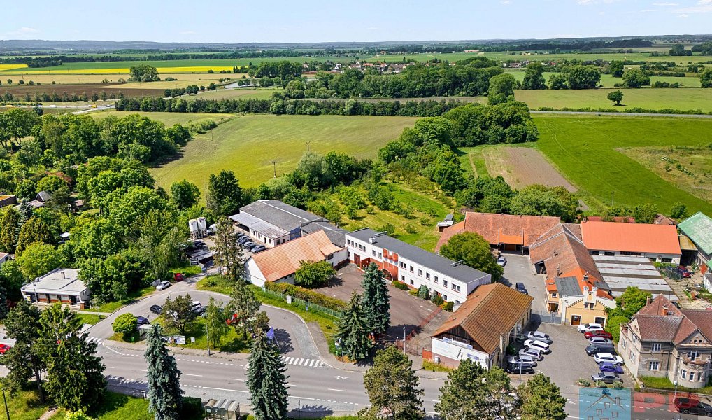 Prodej obchodních prostor 941 m², Pardubice – náhled fotky 26