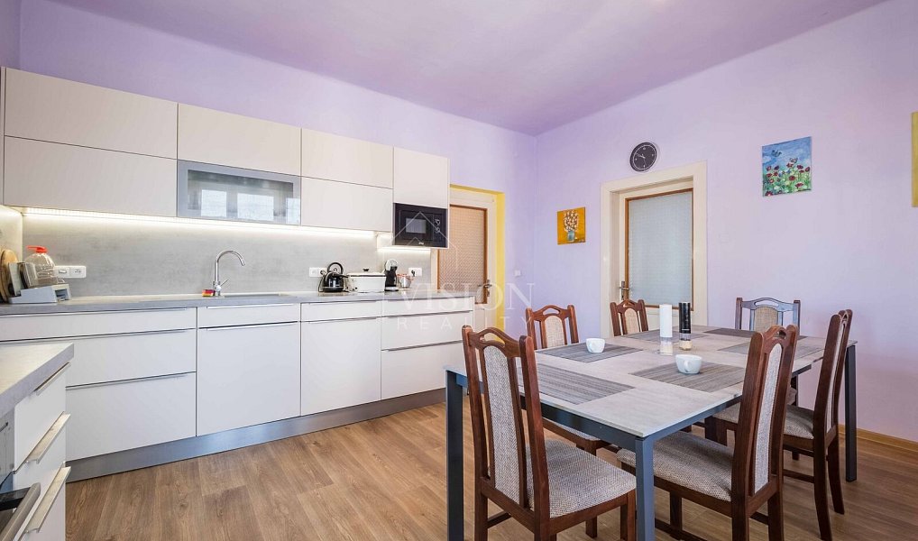 Prodej domu 165 m² s pozemkem 808 m², Mirovice – náhled fotky 3