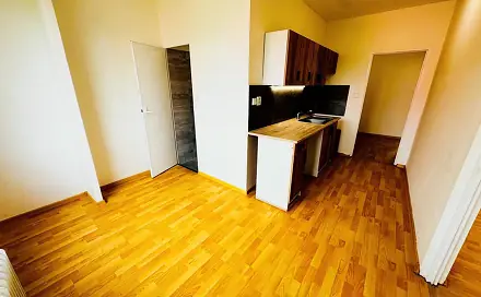 Pronájem bytu 2+1 71 m², Sídliště, Hostinné, okres Trutnov