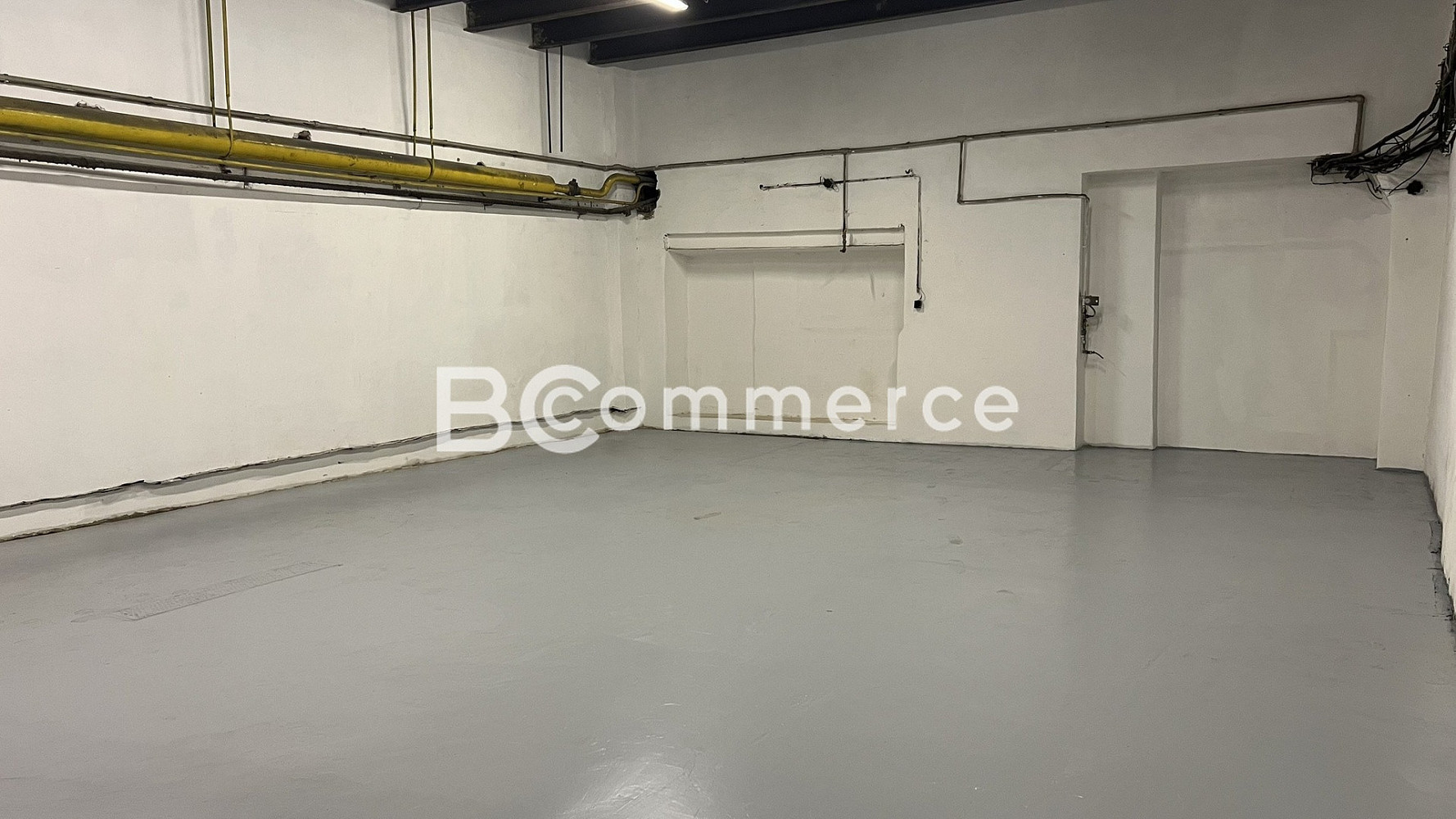 Pronájem výrobních prostor 698 m²