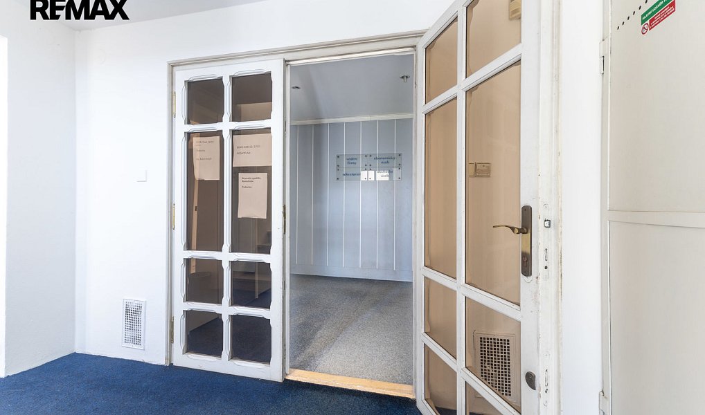 Prodej domu 700 m² s pozemkem 966 m², Jaroměř – náhled fotky 14