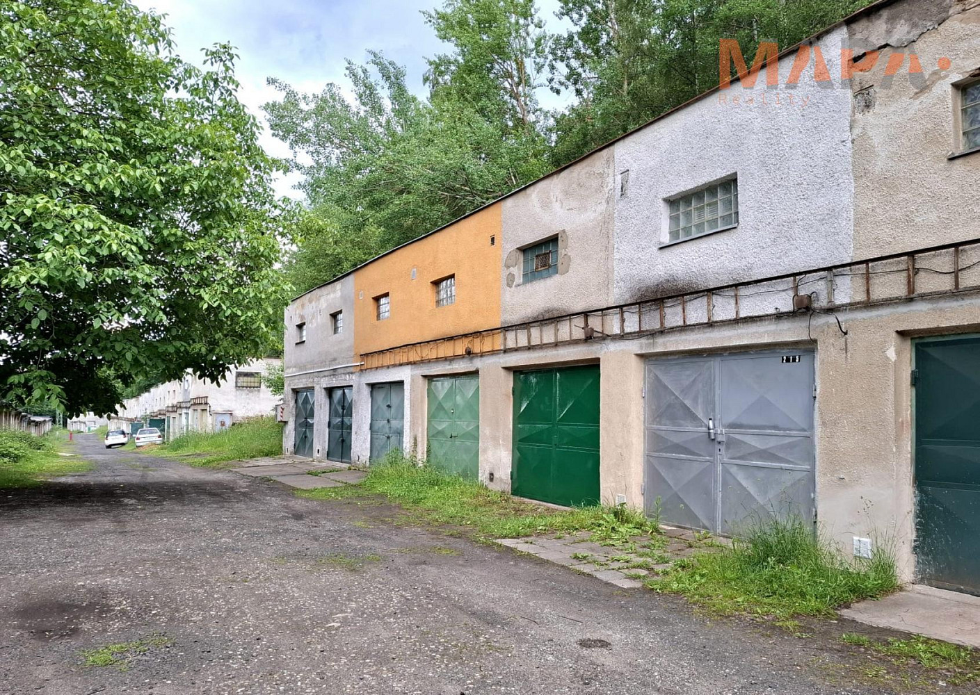 Prodej garáže 19 m2 bezručova, chomutov — photo 3