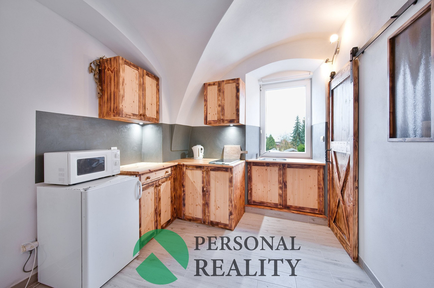Prodej domu 250 m² s pozemkem 188 m² – fotografie 3