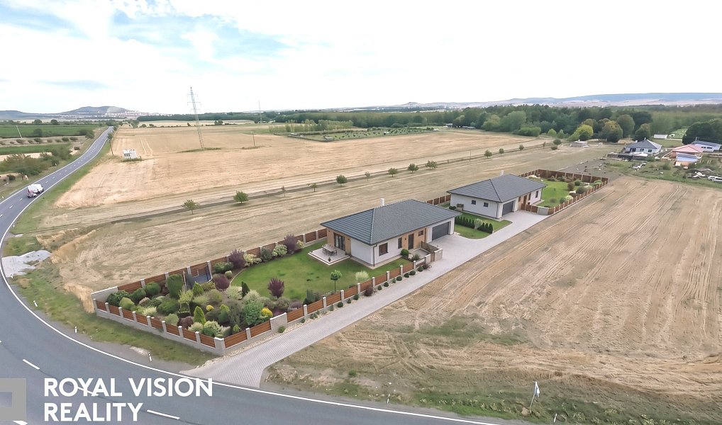 Prodej stavebního pozemku 2 035 m², Březí – náhled fotky 13