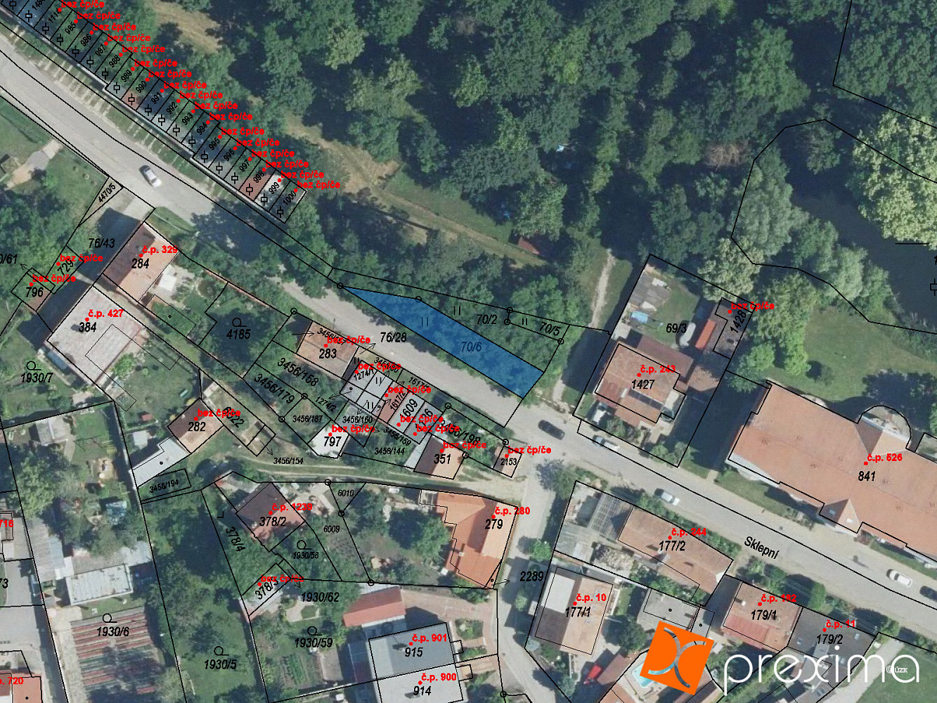 Prodej komerčního pozemku 106 m²