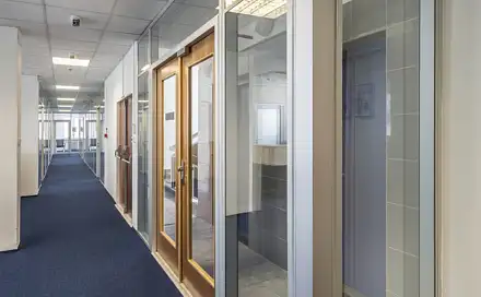 Pronájem kanceláře 300 m², tř. Kosmonautů, Olomouc - Hodolany