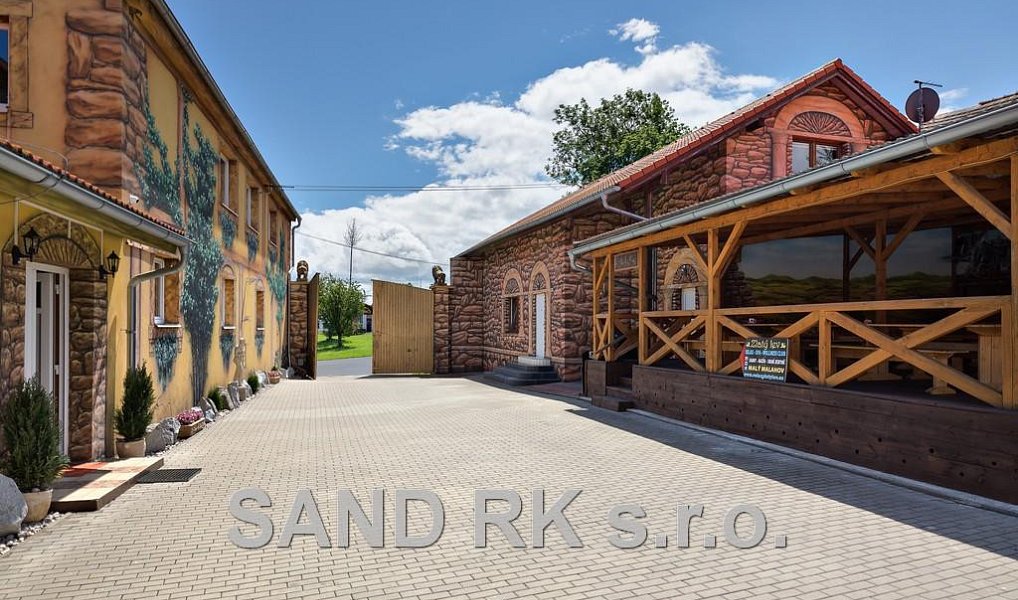 Pronájem domu 1 000 m² s pozemkem 5 177 m², Puclice – náhled fotky 15
