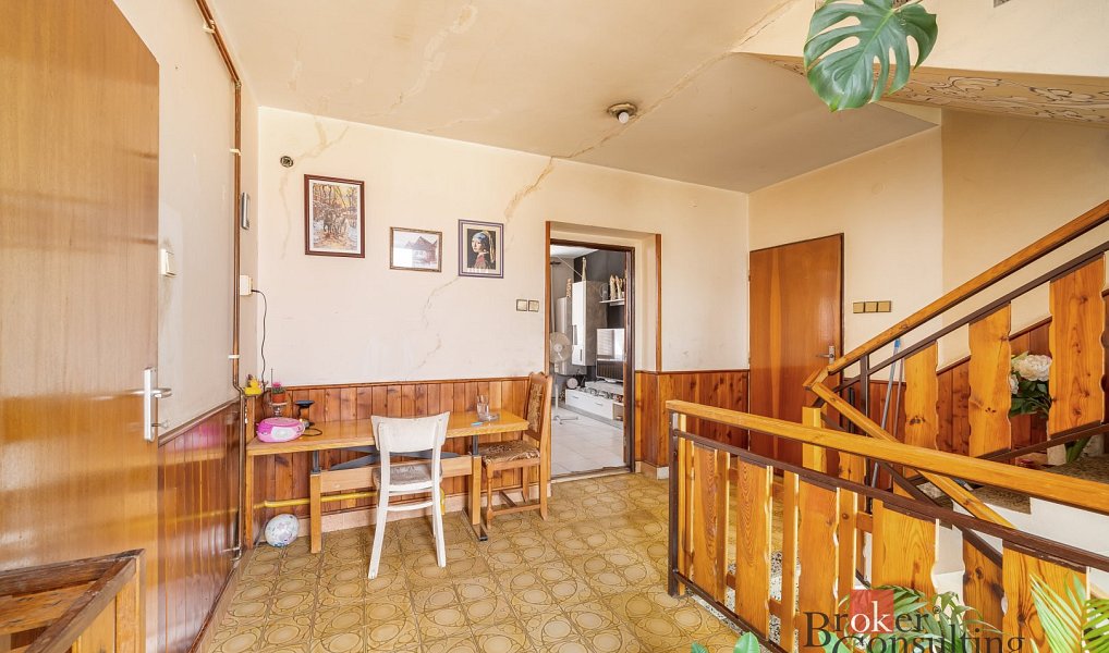 Prodej domu 220 m² s pozemkem 493 m², Blučina – náhled fotky 38