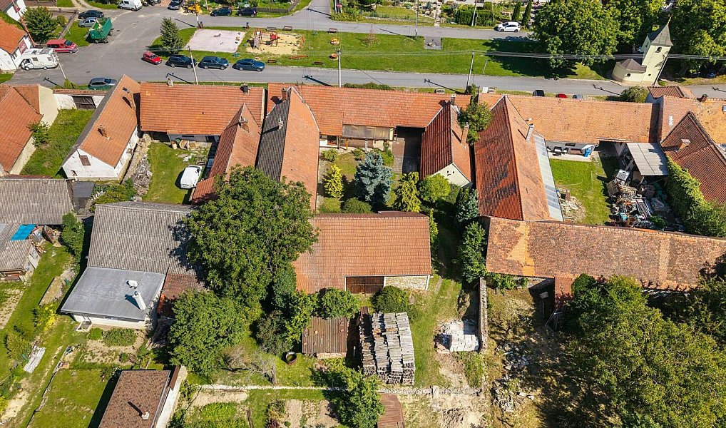 Prodej domu 140 m² s pozemkem 1 388 m², Rapotice – náhled fotky 17