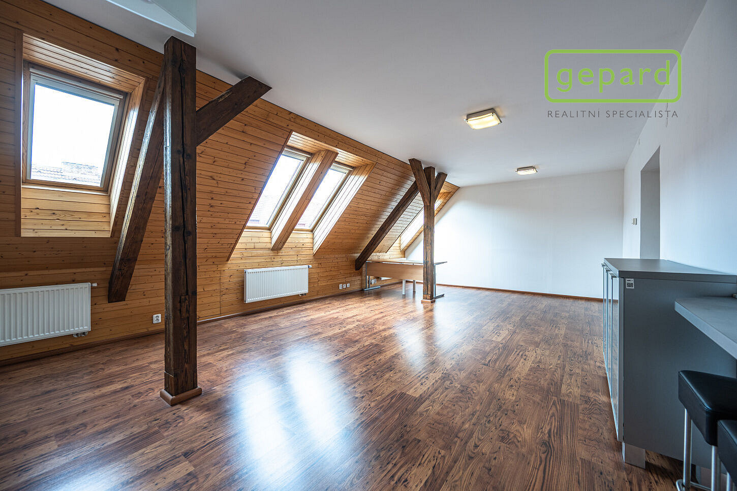 Pronájem bytu 2+kk 75 m²