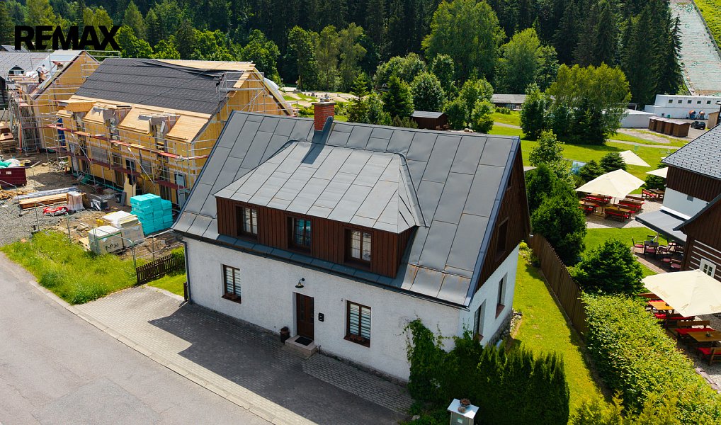 Prodej domu 200 m² s pozemkem 428 m², Harrachov – fotka 1 z 39