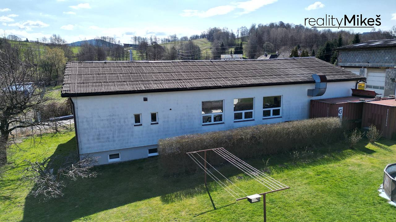 Prodej komerčního pozemku 324 m² - Widok 3