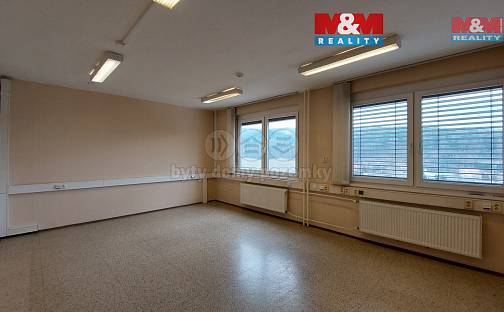 Pronájem kanceláře 13 m², Čs. armády, Ústí nad Orlicí