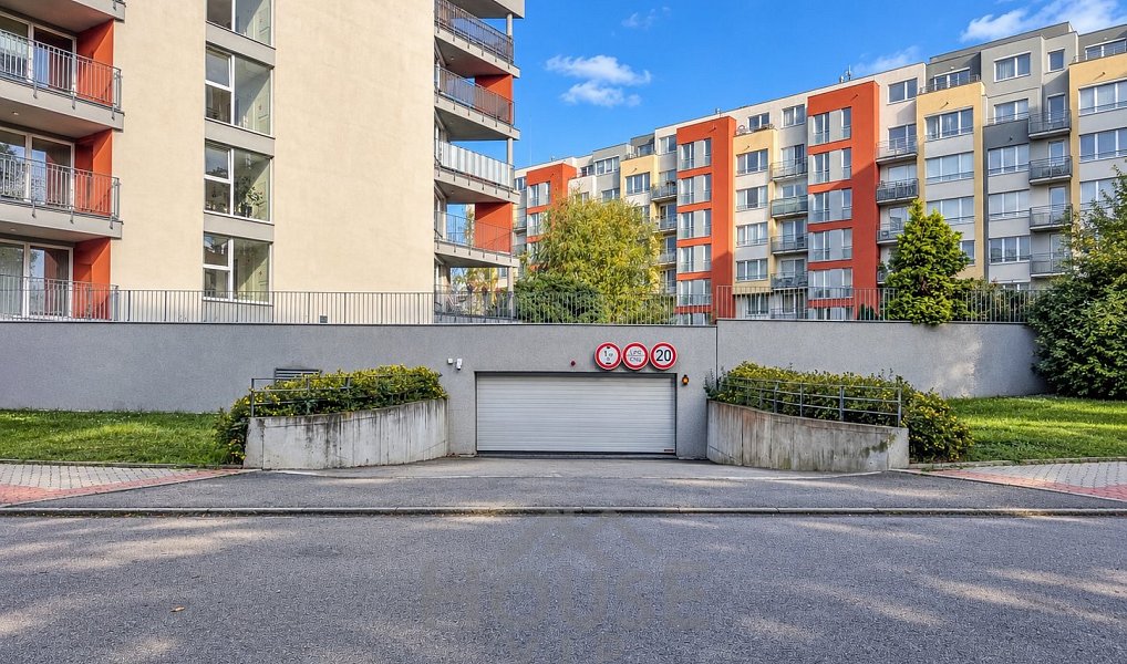 Prodej bytu 2+kk 59 m², Praha – náhled fotky 16