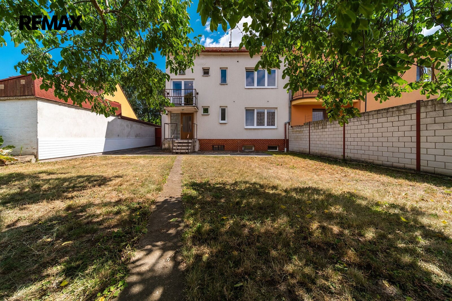 Prodej domu 190 m² s pozemkem 852 m²
