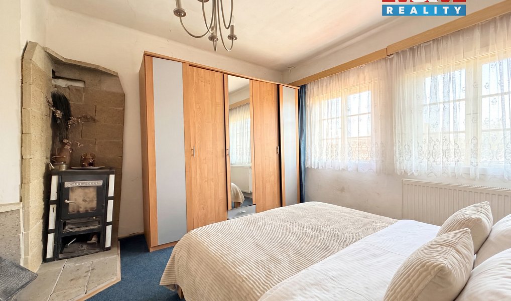 Prodej domu 200 m² s pozemkem 2 000 m², Zálužice – náhled fotky 17