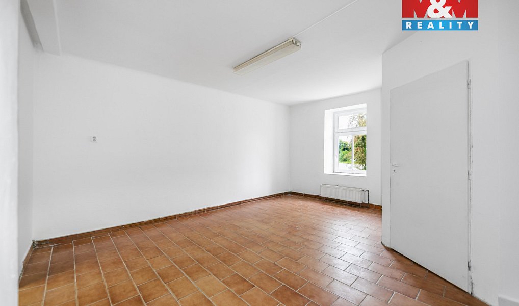 Prodej nájemního domu, činžáku 230 m², Holýšov – náhled fotky 3