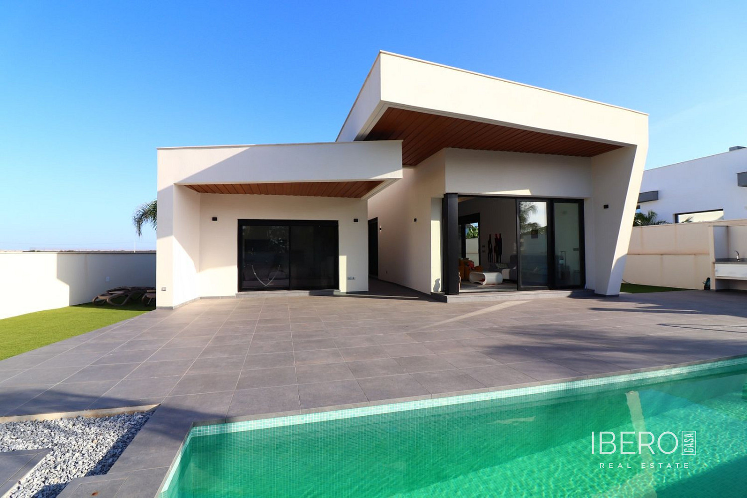 Prodej domu 182 m² s pozemkem 548 m²