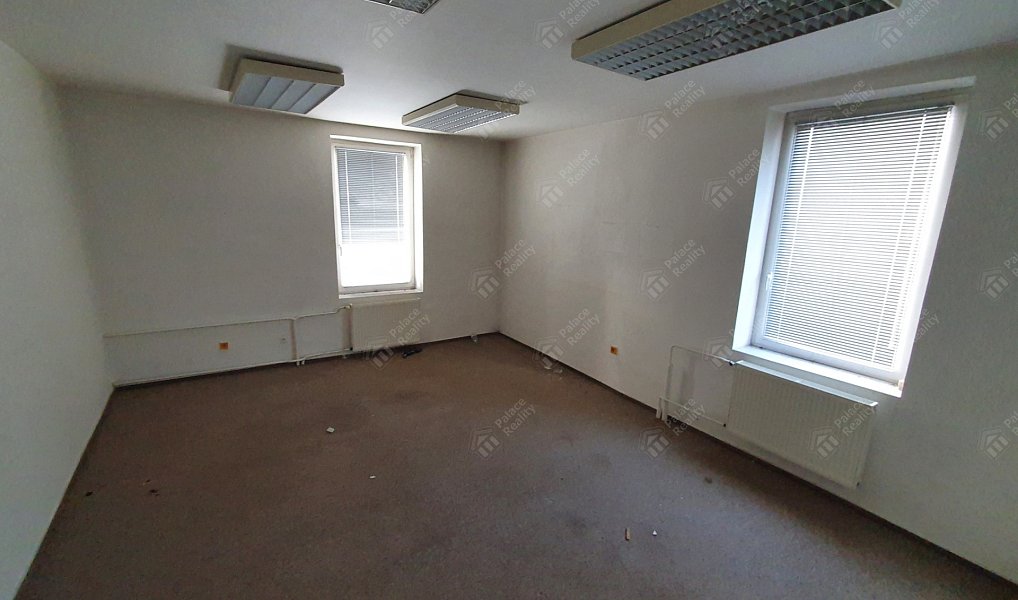 Prodej domu 520 m² s pozemkem 1 389 m², Hořice – náhled fotky 20