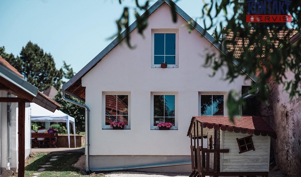 Pronájem chaty/chalupy 247 m² s pozemkem 1 065 m², Mojné – náhled fotky 35