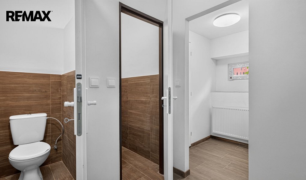Prodej domu 220 m² s pozemkem 208 m², Bílina – náhled fotky 15