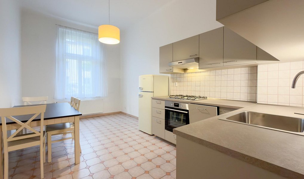 Pronájem kanceláře 85 m², Praha – náhled fotky 13