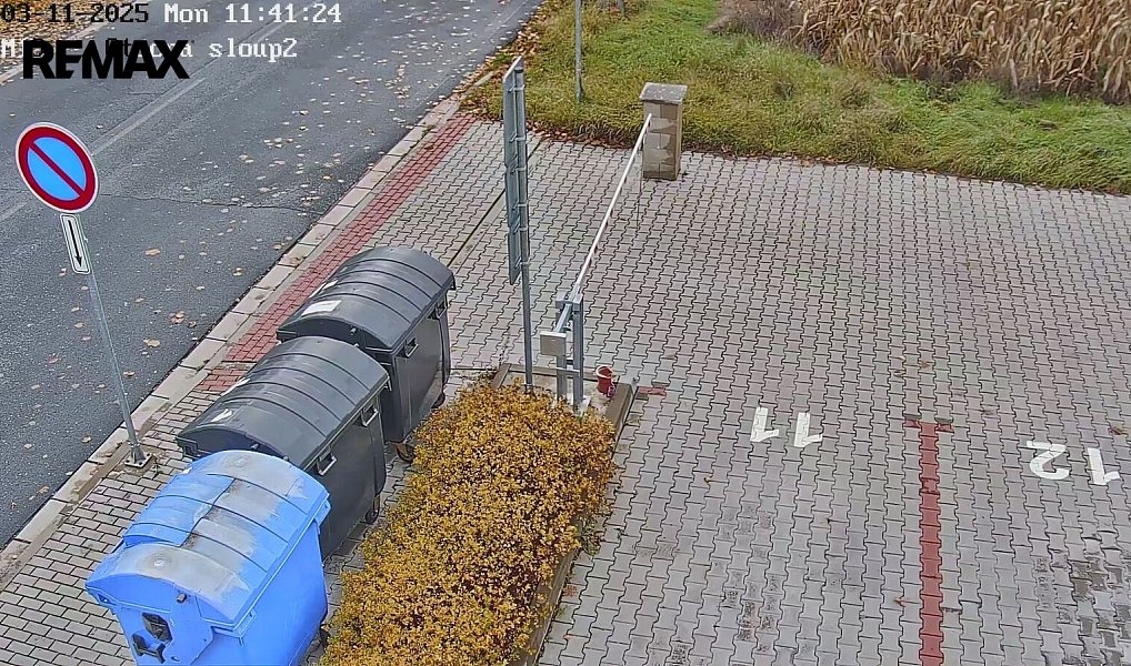 Pronájem venkovního parkovacího místa v Kolíně, ul. Antonína Dvořáka, Kolín – náhled fotky 3