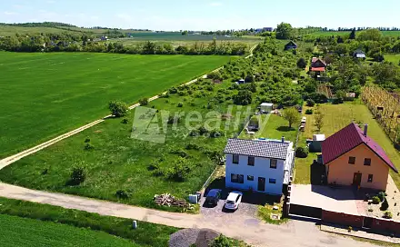 Prodej zahrady 790 m², Znojmo - Oblekovice
