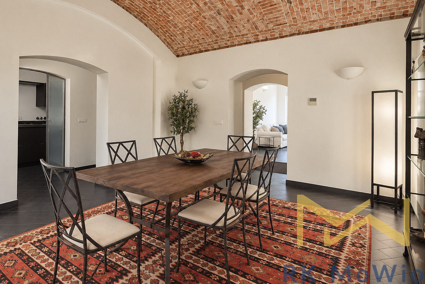 Pronájem bytu 3+1 134 m² – fotografie 2
