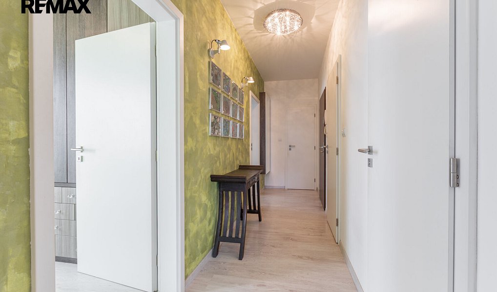 Pronájem bytu 3+kk 69 m², Praha – náhled fotky 15