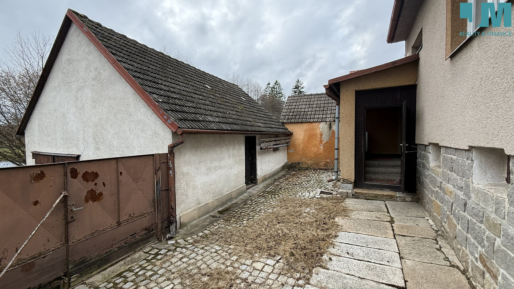Prodej domu 180 m² s pozemkem 943 m² – fotografie 3