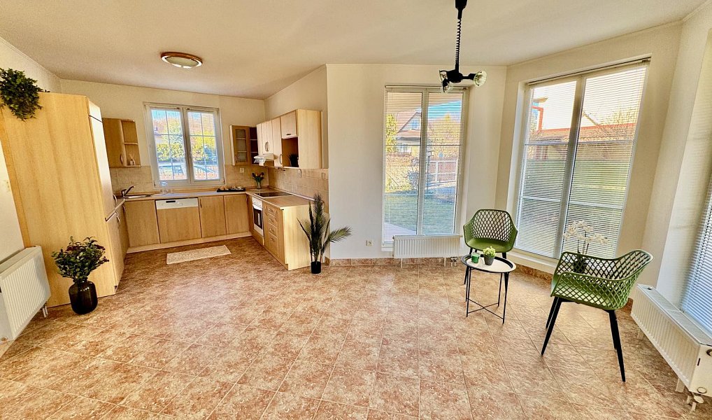 Prodej domu 126 m² s pozemkem 588 m², Kosmonosy – náhled fotky 5