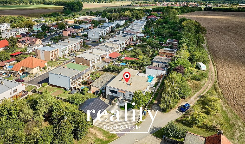 Prodej domu 292 m² s pozemkem 744 m², Práče – náhled fotky 32