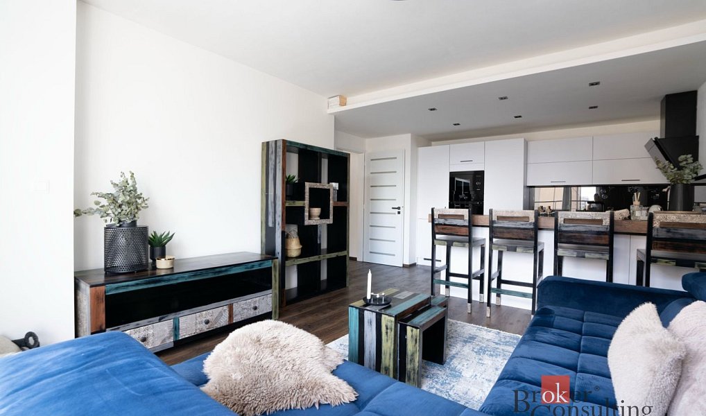 Pronájem bytu 3+kk 74 m², Plzeň – náhled fotky 2