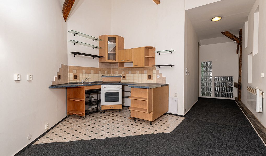 Prodej bytu 3+1 105 m², Český Těšín – náhled fotky 3