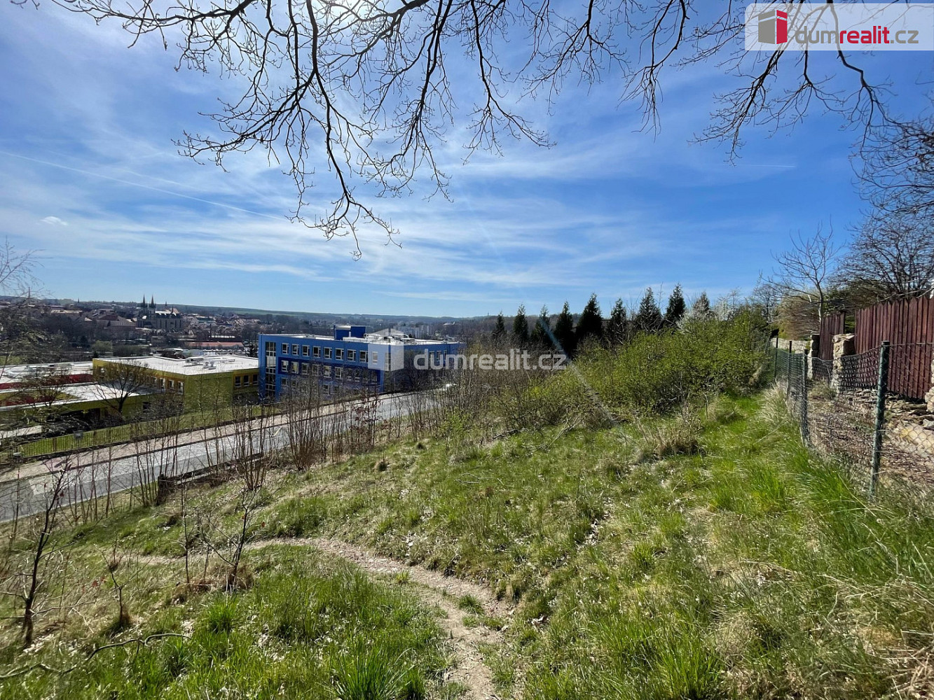 Prodej stavebního pozemku 712 m² – fotografie 4