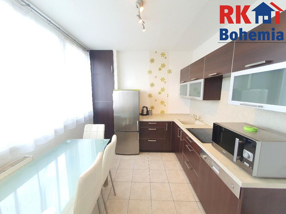 Pronájem bytu 2+1 66 m² – fotografie 2