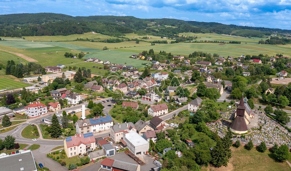 Prodej domu 200 m² s pozemkem 458 m², Rtyně v Podkrkonoší – náhled fotky 2