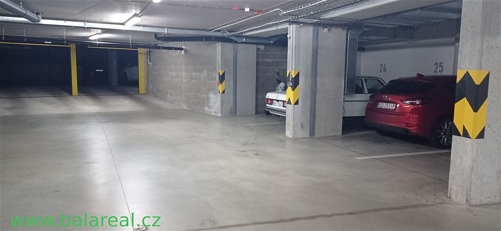 Garážová stání olomoucká v brně černovicích — photo 3