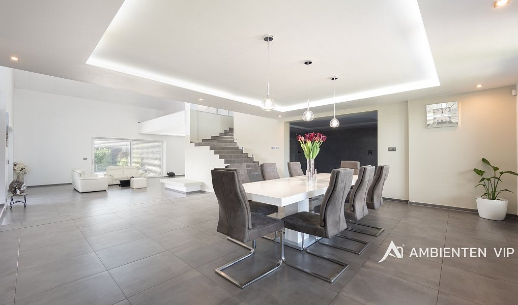 Prodej domu 641 m² s pozemkem 1 564 m², Šanov – náhled fotky 9