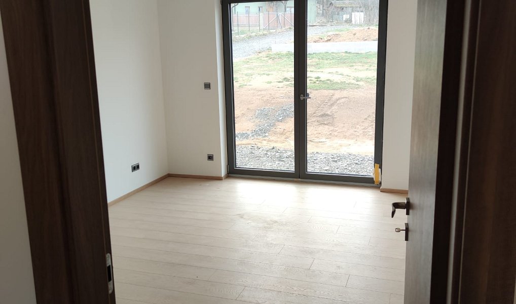 Prodej domu 100 m² s pozemkem 500 m², Kamenice – náhled fotky 11