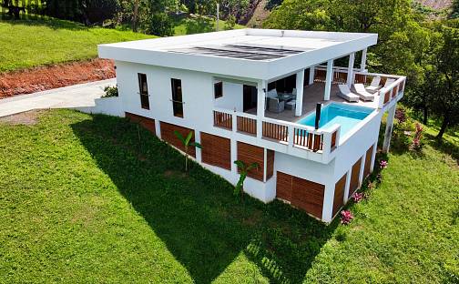 Prodej domu 201 m² s pozemkem 405 m², Coxen Hole, Roatán, Honduras