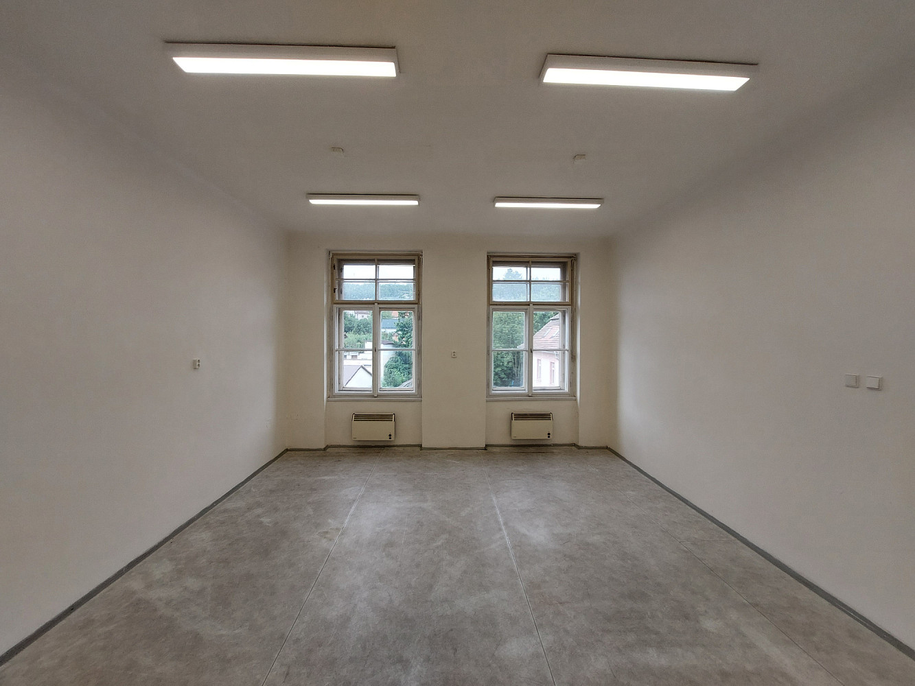 Pronájem kanceláře 25 m² – fotografie 4